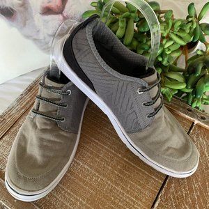 Under Armour Tennis Shoe - Women's Size 7